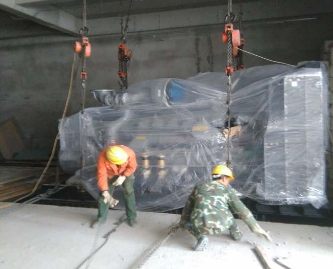 平度16吨发电机组下负三层展示